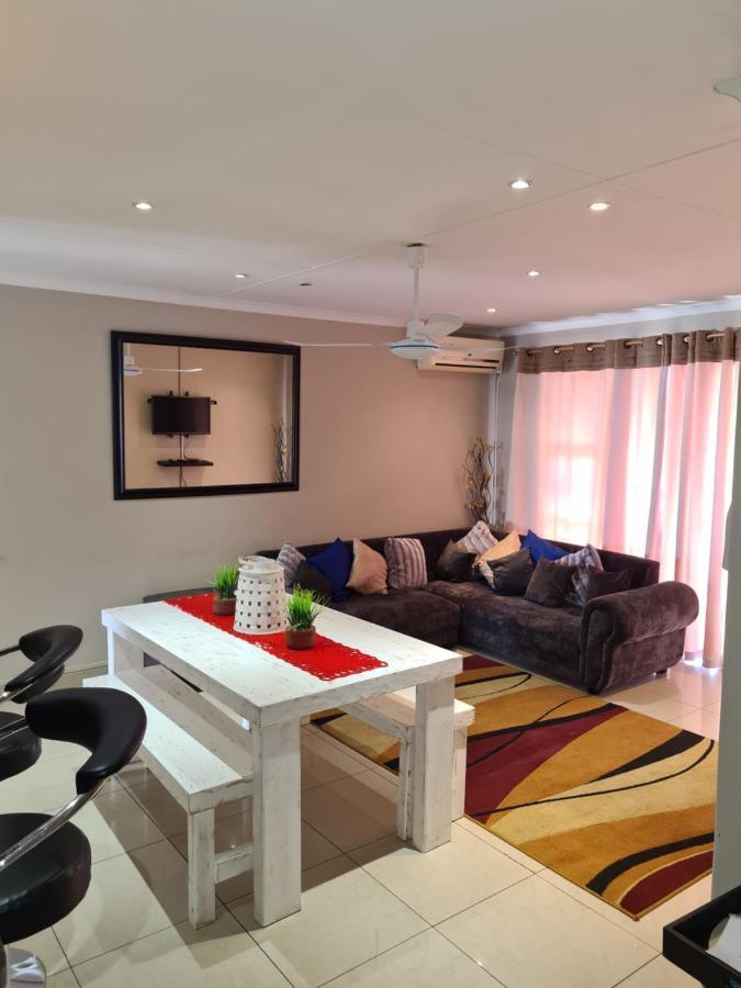 Durban Beach Getaway - Summersands, Inverter For Load Shedding, Free Wifi & Free Parking Dış mekan fotoğraf