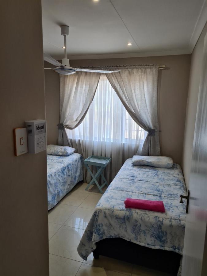 Durban Beach Getaway - Summersands, Inverter For Load Shedding, Free Wifi & Free Parking Dış mekan fotoğraf